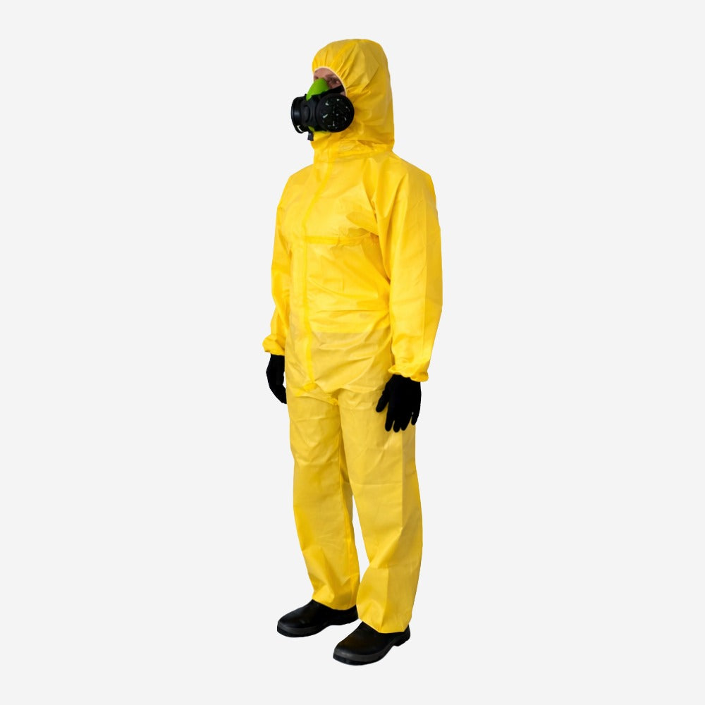 Macacão de Segurança Produtos Químicos Agrotóxicos Tecido Não Tecido Amarelo Capuz de Três Peças Fechamento em Zíper Com Aba Protetora Punho Ajustável Volk Covertech 300 18.88.112.01 C.A 39182