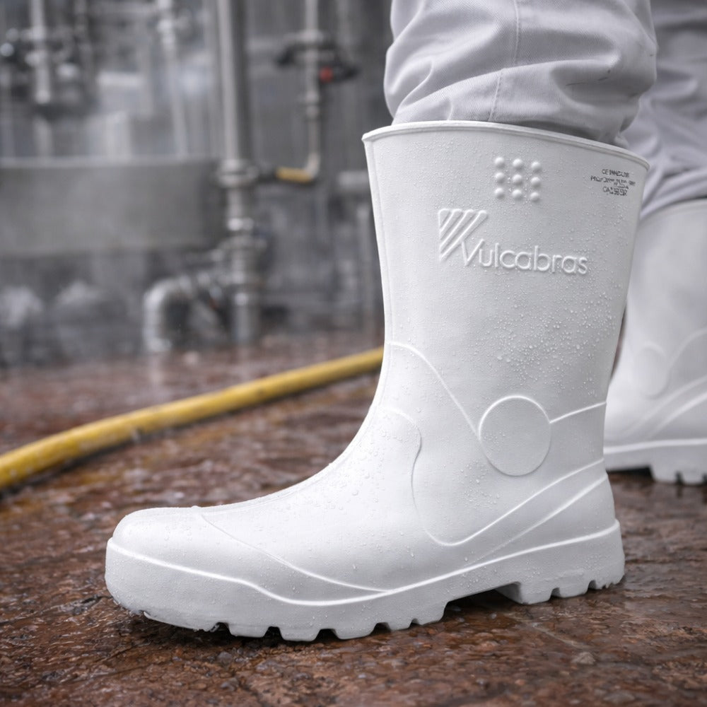 Bota de EVA Cano Curto 26cm Branca Solado Antiderrapante Vulcabras BECC08 C.A 33534