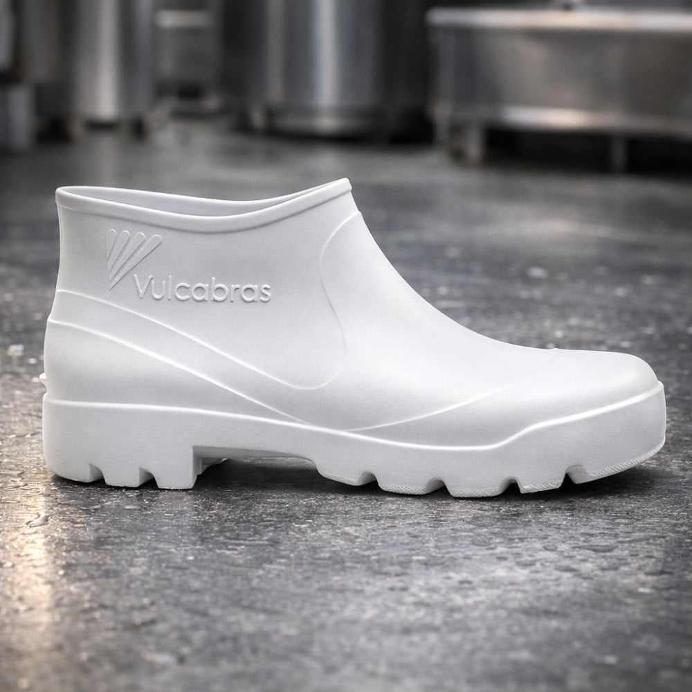 Botinha de EVA Cano Curto 12,6cm Branca Solado Antiderrapante Vulcabras BECC19 C.A 39426