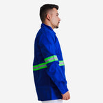 Camisa NR10 Eletricista Risco II ATPV 10,0 Azul Royal 100% Algodão Anti-chama Com Faixas Refletivos Verdes Maicol C.A 44108