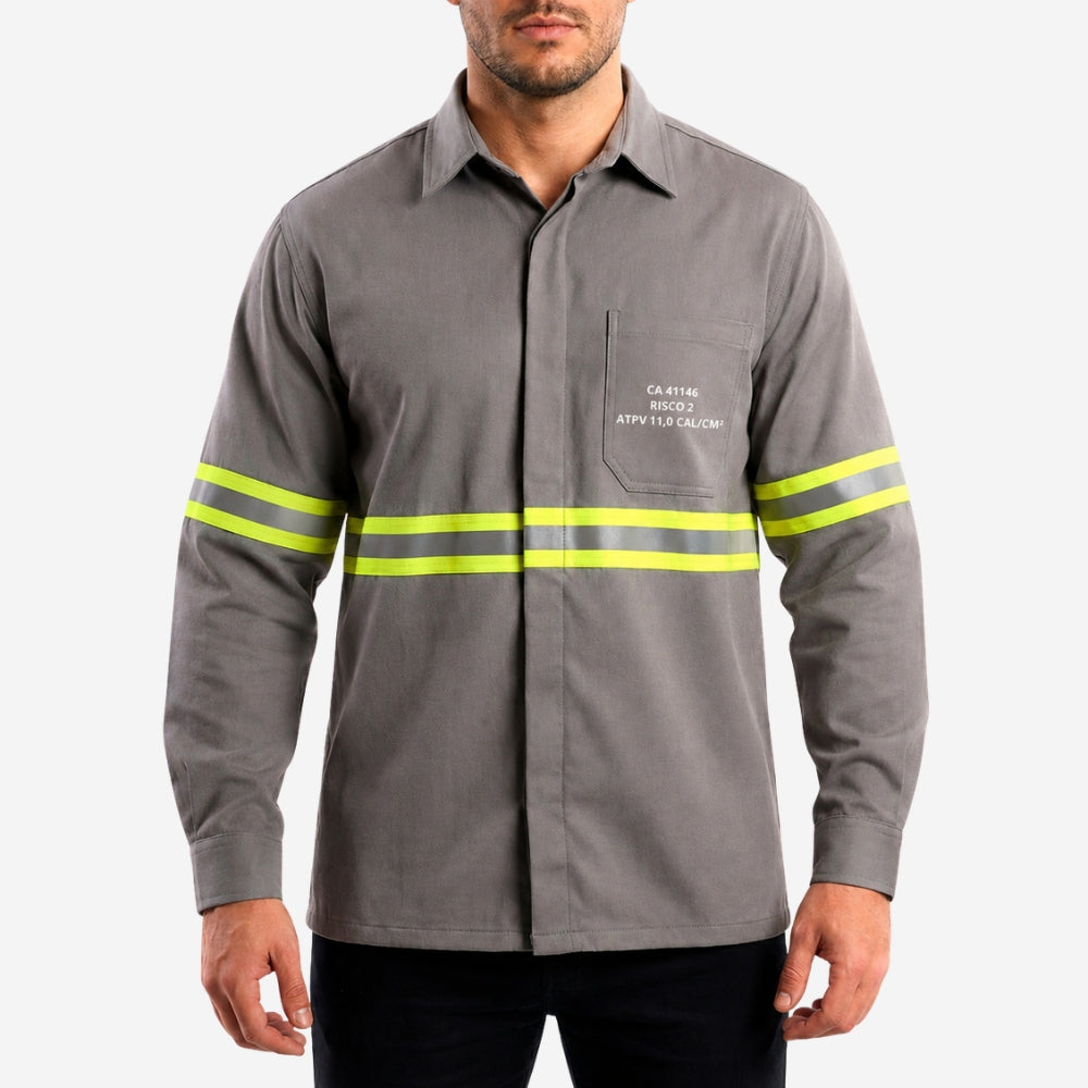 Camisa NR10 Risco II ATPV 12,0 Manga Longa Cinza 100% Algodão Anti-chama Com Faixas Refletivas Eqpro C.A 41146
