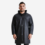 Capa de Chuva em PVC Forrado Preto com Capuz e Fechamento em Botões Maicol CA 28191