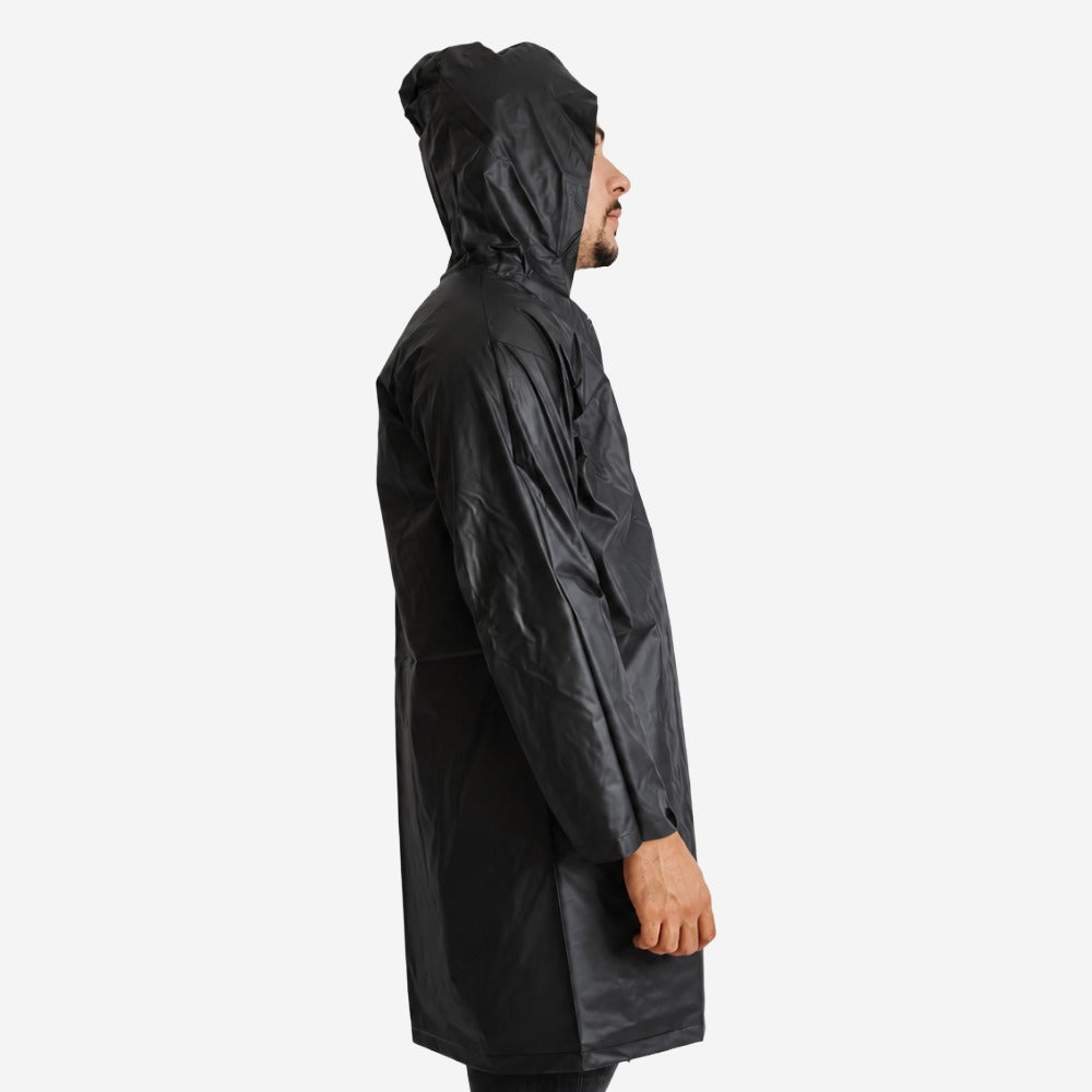 Capa de Chuva em PVC Forrado Preto com Capuz e Fechamento em Botões Maicol CA 28191