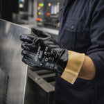 Luva de Proteção Anticorte Óleo Kevlar Banho Nitrílico Preta Ansell ActivArmr 28-359 C.A 42723