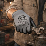 Luva de Proteção Multiuso Abrasao Óleo Tricotada Banho Nitrílico Cinza e Preta Ansell EDGE 48-128 C.A 38312