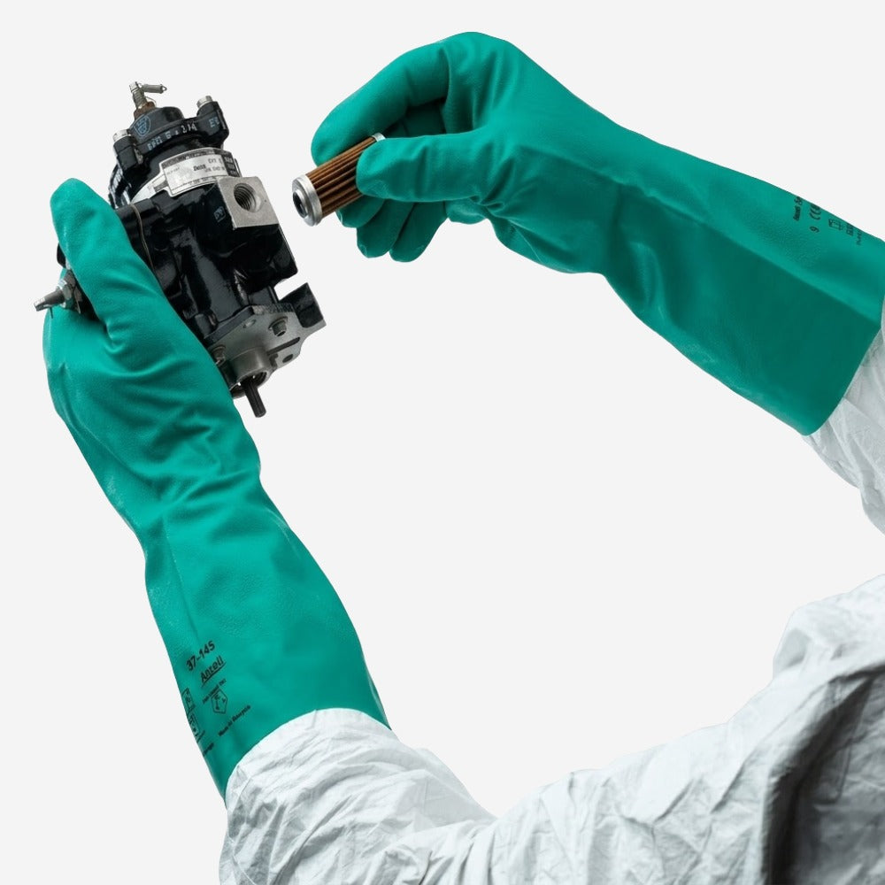 Luva de Proteção Produtos Químicos Nitrílica Verde 33cm Ansell AlphaTec Solvex 37-145 C.A 12704