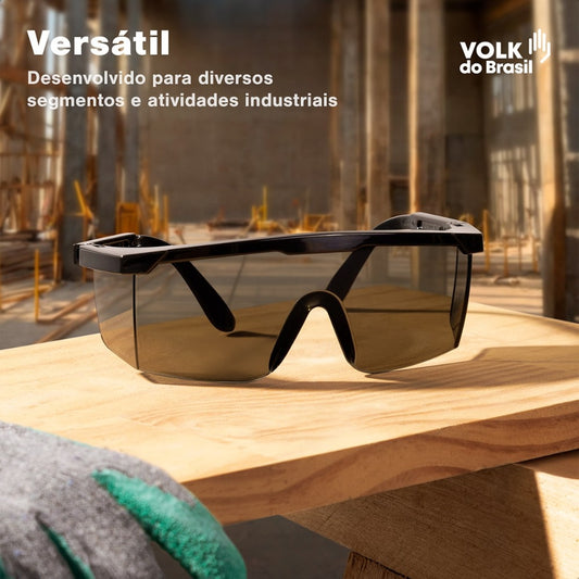Óculos de Segurança Cinza Frontal e Lateral Lente em Policarbonato Antirrisco Haste Preta Volk Vvision 100 24.24.288.11 C.A 42716
