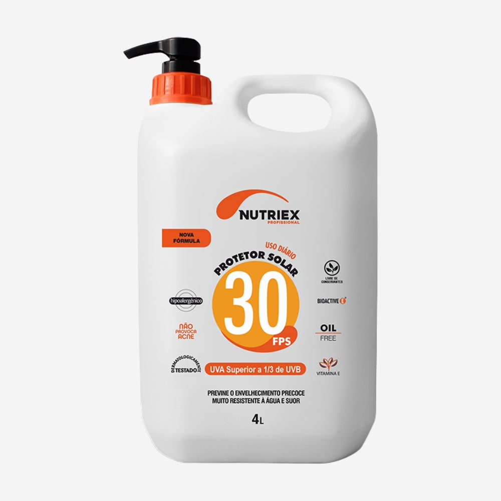 Protetor Solar Corporal 4 Litros FPS 30 1/3 UVA Hipoalergênico Resistente à Água Nutriex Profissional 61010