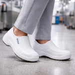 Sapato Social de EVA Branco Uso Profissional Antimicrobiano Solado Antiderrapante Soft Works BB67 C.A 42508