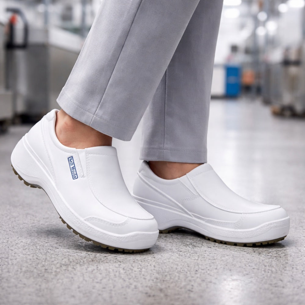 Sapato Social de EVA Branco Uso Profissional Antimicrobiano Solado Antiderrapante Soft Works BB67 C.A 42508