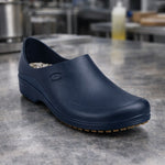 Sapato de EVA Azul Marinho Uso Profissional Antimicrobiano Solado Antiderrapante Sticky Shoes Man C.A 39674