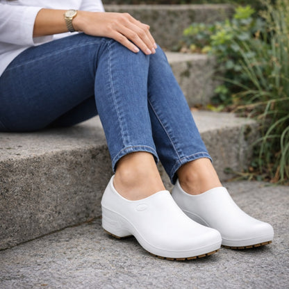 Sapato de EVA Branco Uso Profissional Antimicrobiano Solado Antiderrapante Sticky Shoes Woman SSW-BCA C.A 39848