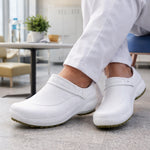 Sapato de EVA Tipo Crocs Branco Uso Profissional Antimicrobiano Solado Antiderrapante Soft Works BB60 C.A 27921