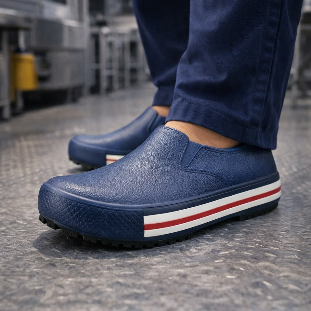 Tênis Iate de EVA Azul Marinho Uso Profissional Antimicrobiano Solado Antiderrapante Soft Works BB80 C.A 37212